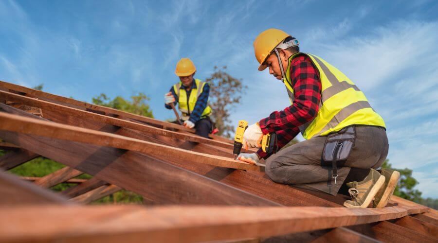 Expert Emergency Roof Repairs services in Lynbrook, NY